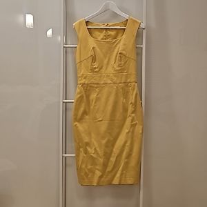 Heavy cotton yellow sleeveless dress.